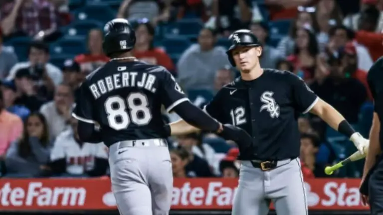Luis Robert Jr sigue en su recuperación ofensiva en la parte final de la temporada