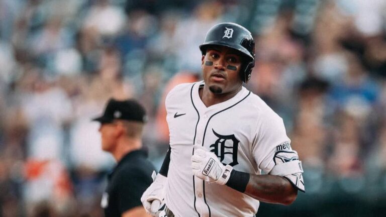Andy Ibáñez produjo para Detroit en jornada sabatina de MLB