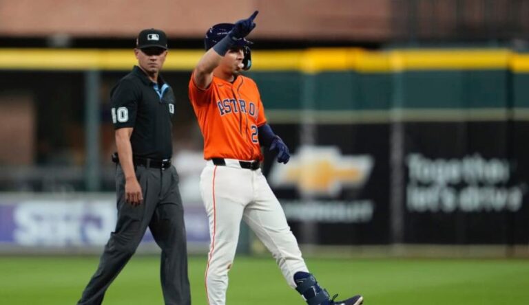 Astros evitan juego perfecto, pero caen blanqueados 7-0 ante Orioles
