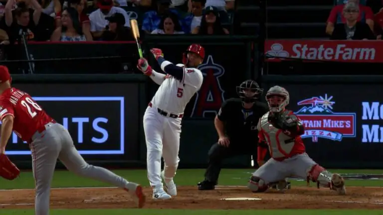 Yoan Moncada destaca con vuelacercas en triunfo de Los Angeles Angels