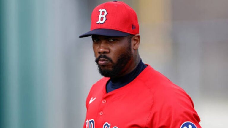 Aroldis Chapman alcanza 31 salvamentos y se acerca al Top 10 histórico