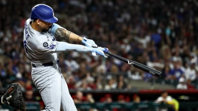 Andy Pagés pega jonrón por segundo día consecutivo ante Diamondbacks de Arizona