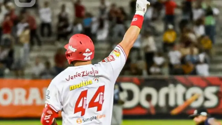Rangel Ravelo con walk off pone la primera victoria de los Cardenales de Lara (+Resumen cubano)