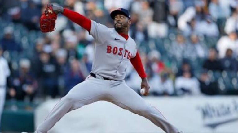 Aroldis Chapman incluido en el Top-100 de jugadores de la MLB