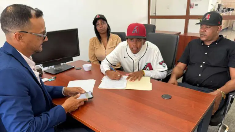 El talento cubano sigue encontrando camino en el sistema de Grandes Ligas. Varios prospectos cumplen su sueño