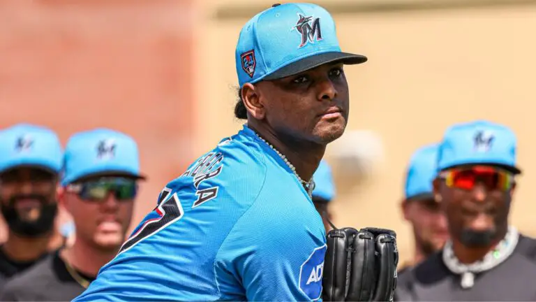 Los Marlins ultiman el cambio de Edward Cabrera a los Cubs