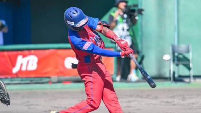 Jonathan Moreno sale hacía Japón para incorporarse con los Halcones de Softbank