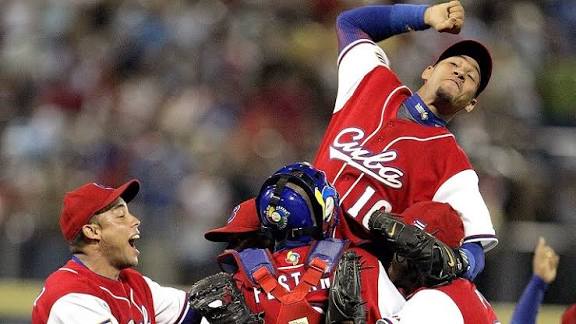 La primera victoria de Cuba en el Clásico Mundial 2006 Cuba venció a Panamá en 2006 en el debut de ambos en los Clásico Mundiales