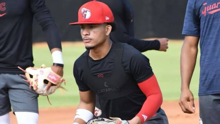 Campocorto granmense Karel Naranjo firma con Cleveland Guardians