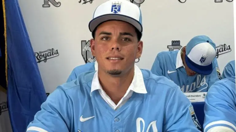 Jaider Suárez firmó por casi 2 millones con Reales de Kansas City