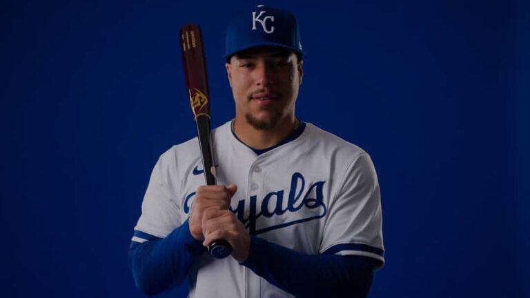 Omar Hernández es invitado al Spring Training 2026 de MLB por los Kansas City Royals