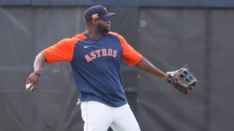 Yordan Álvarez entre los mejores jardineros izquierdos de MLB Yordan Álvarez entre los mejores jardineros izquierdos de MLB