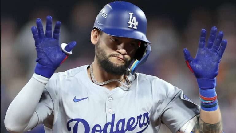 Andy Pagés entre los mejores jardineros centrales de MLB