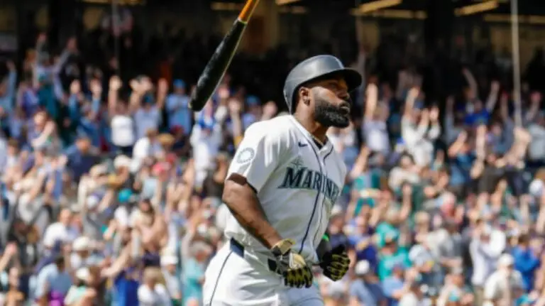 Randy Arozarena pega su primer cuadrangular del Spring Training