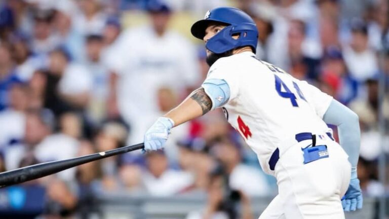 Andy Pagés pegó multihits ante Guardianes de Cleveland Andy Pagés pegó multihits ante Guardianes de Cleveland