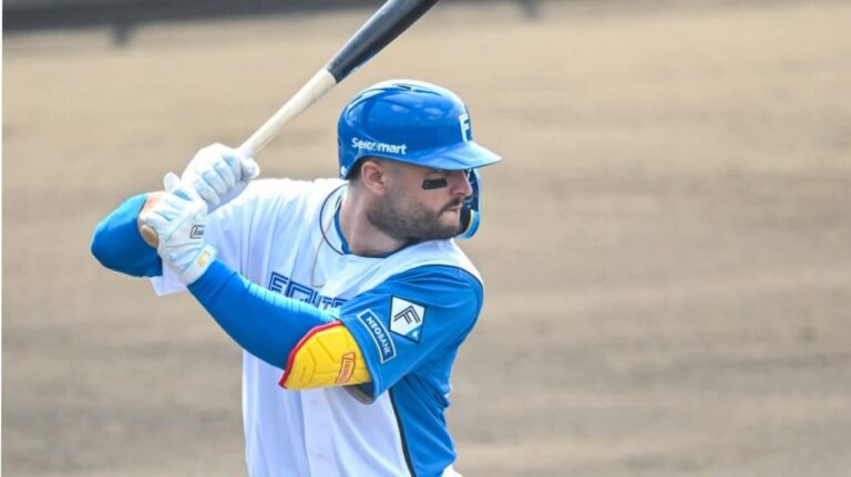 Ariel Martínez sigue muy bien en el sistema de granjas