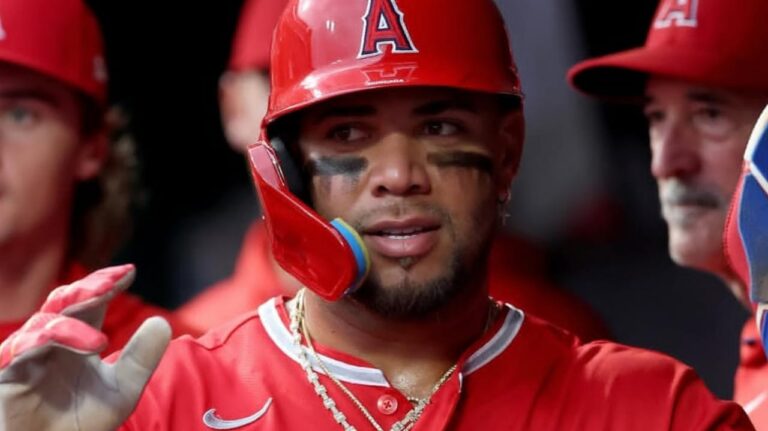 Yoan Moncada tiene su mejor juego ante Yankees con tres remolques Yoan Moncada tiene su mejor juego ante Yankees con tres remolques
