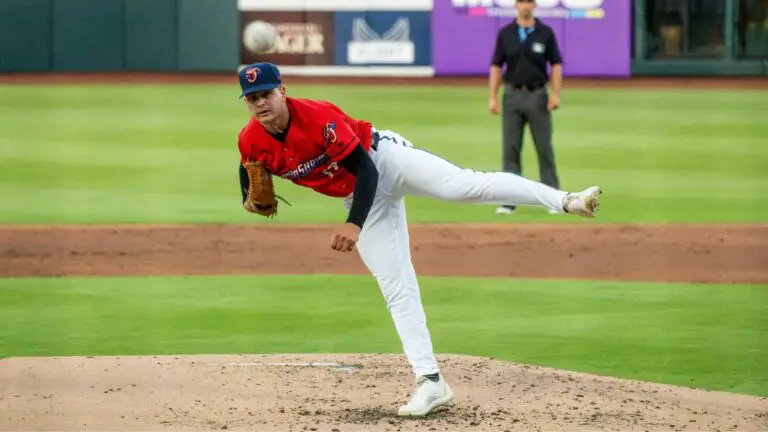 Lo que Robby Snelling aporta a la rotación de los Marlins
