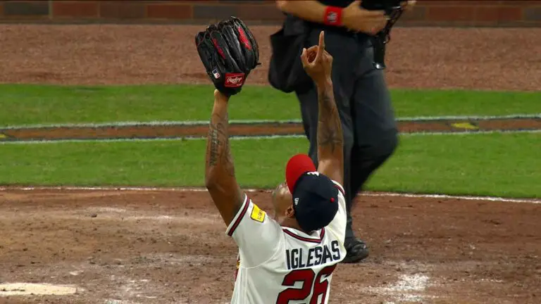 Raisel Iglesias ha completado con éxito sus últimas 29 oportunidades de salvamento