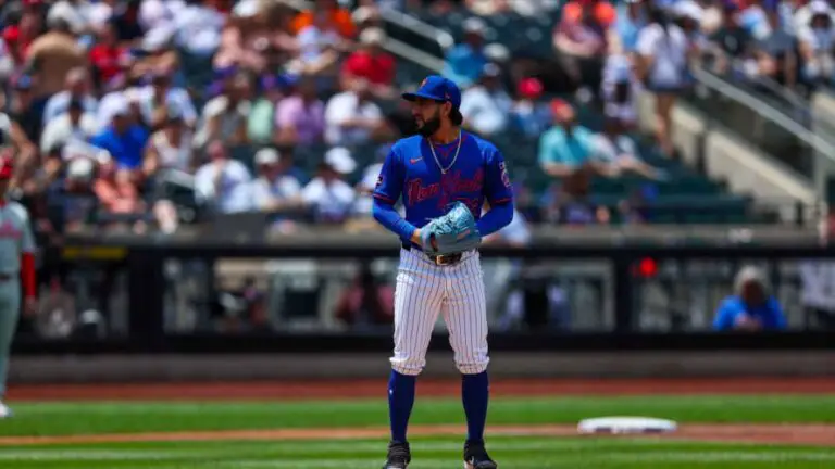 Cionel Pérez brilló en la primera apertura de su carrera en MLB