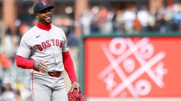 Aroldis Chapman arribó a 20 salvamentos en la temporada de Grandes Ligas Aroldis Chapman arribó a 20 salvamentos en la temporada de Grandes Ligas