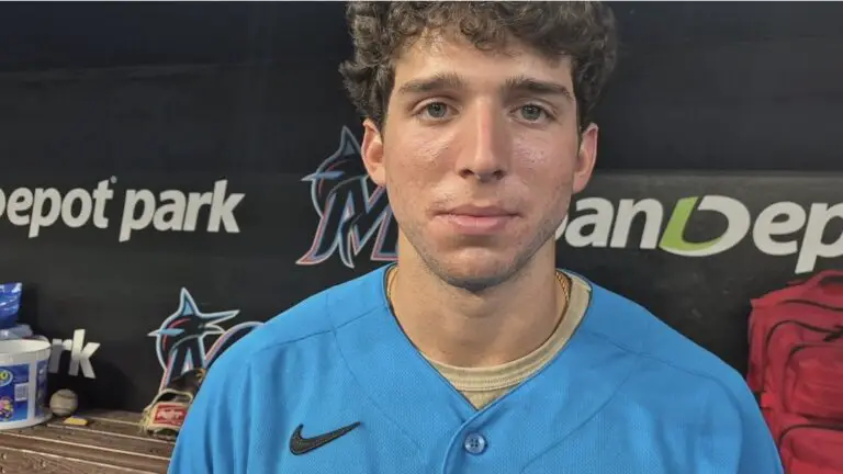 Jacob Lombard: «Me alegra poder llevar el nombre de los Marlins en el pecho» Jacob Lombard: «Me alegra poder llevar el nombre de los Marlins en el pecho»