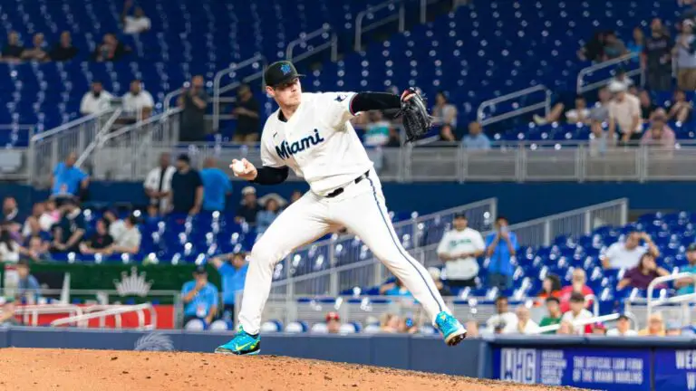 El bullpen ha sostenido a los Marlins, pero el noveno inning sigue siendo una asignatura pendiente El bullpen ha sostenido a los Marlins, pero el noveno inning sigue siendo una asignatura pendiente