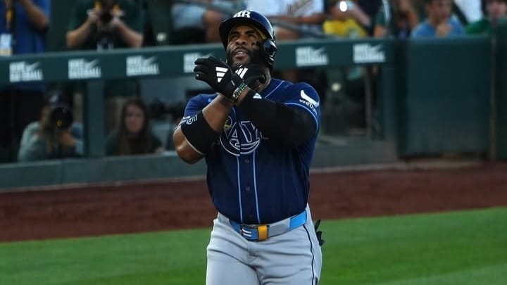 Yandy Díaz despachó cuadrangular por segundo día consecutivo en Grandes Ligas Yandy Díaz despachó cuadrangular por segundo día consecutivo en Grandes Ligas