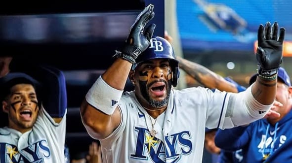Yandy Díaz sigue imparable y logró otro partido multihits en la temporada 2026 Yandy Díaz sigue imparable y logró otro partido multihits en la temporada 2026