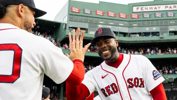 Aroldis Chapman continúa impecable en Grandes Ligas y logró otro salvamento Aroldis Chapman continúa impecable en Grandes Ligas y logró otro salvamento