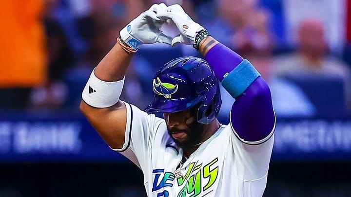 Yandy Díaz llegó a 45 juegos multihits en la temporada 2026 de Grandes Ligas Yandy Díaz llegó a 45 juegos multihits en la temporada 2026 de Grandes Ligas