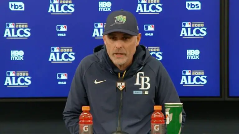 “Fue una jugada muy importante”: Kevin Cash elogia a Víctor Mesa Jr. “Fue una jugada muy importante”: Kevin Cash elogia a Víctor Mesa Jr.